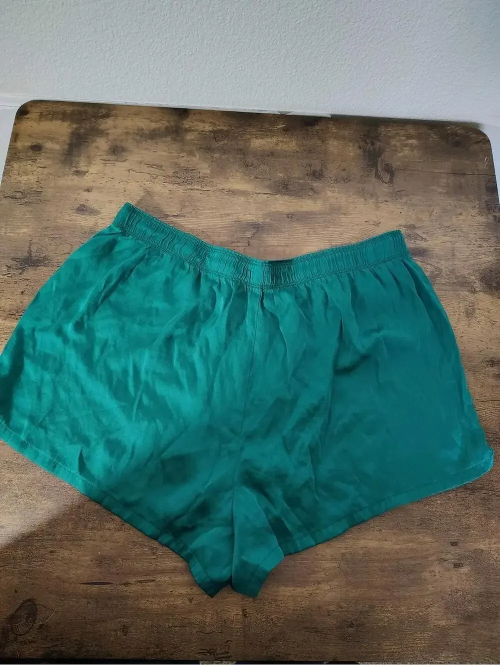 Victoria's Secret PINK Satin Elastic Waist Pajama  Short Sleepwear Green XL Comf